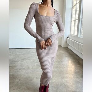 Elegant Ribbed Knit Dress in Taupe